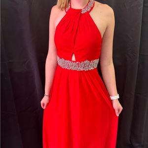 Gorgeous Halter Neck Long Prom Dress With Cutout Detail